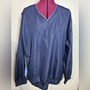 IZOD Golf Men’s Pullover Lightweight.  Size XL